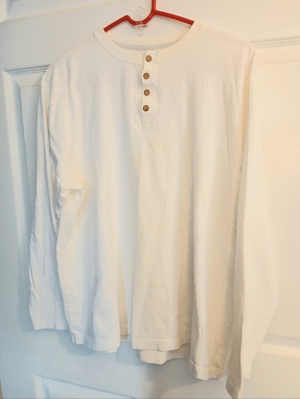Men's White Henley Long-Sleeve Shirt